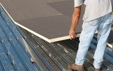 benefits of insulating Goffs Oak flat roofing