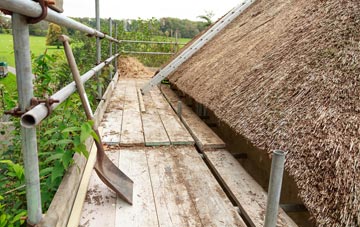 advantages of Goffs Oak thatch roofing