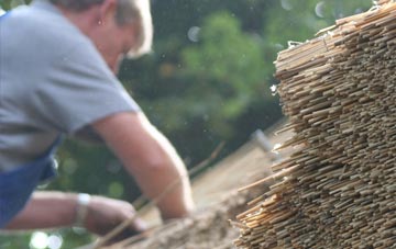 professional Goffs Oak thatchers